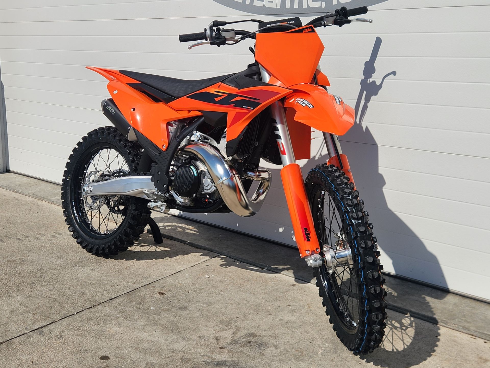New 2025 KTM 300 SX, Atlantic IA | Specs, Price, Photos | Orange 84263