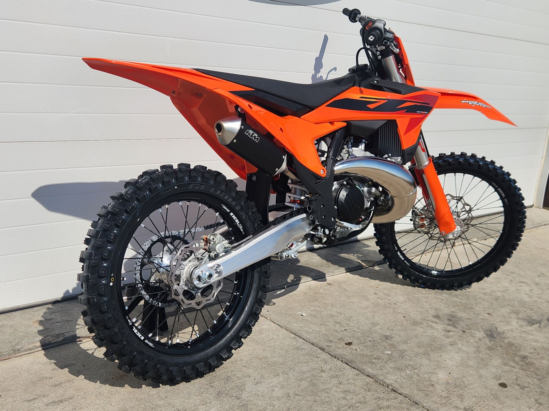 New 2025 KTM 300 SX, Atlantic IA | Specs, Price, Photos | Orange 84263