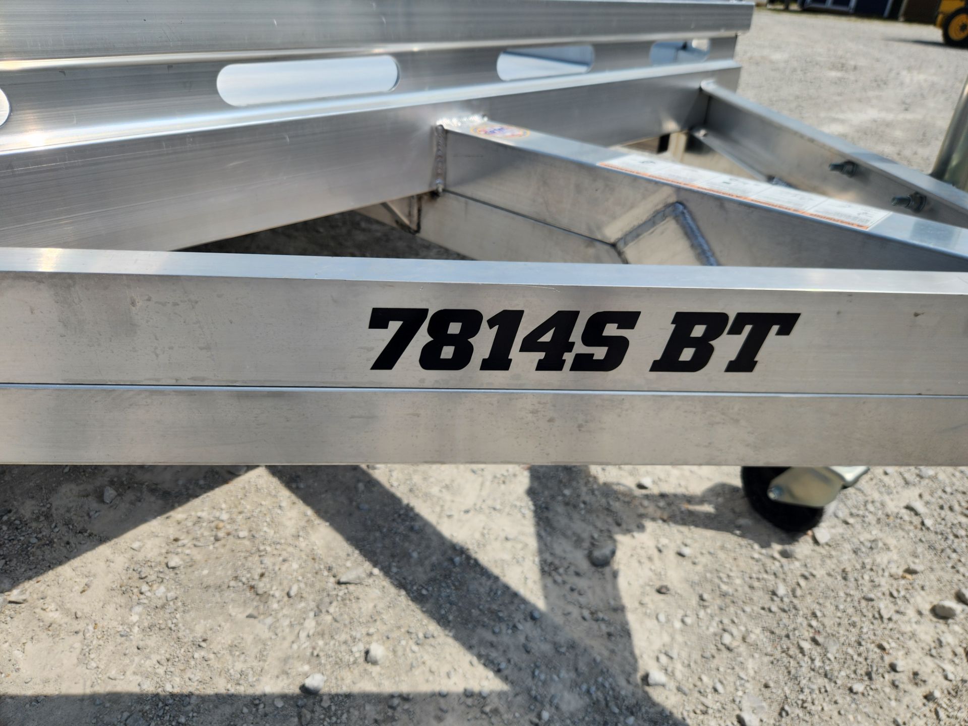 2027 Aluma 7814S-BT