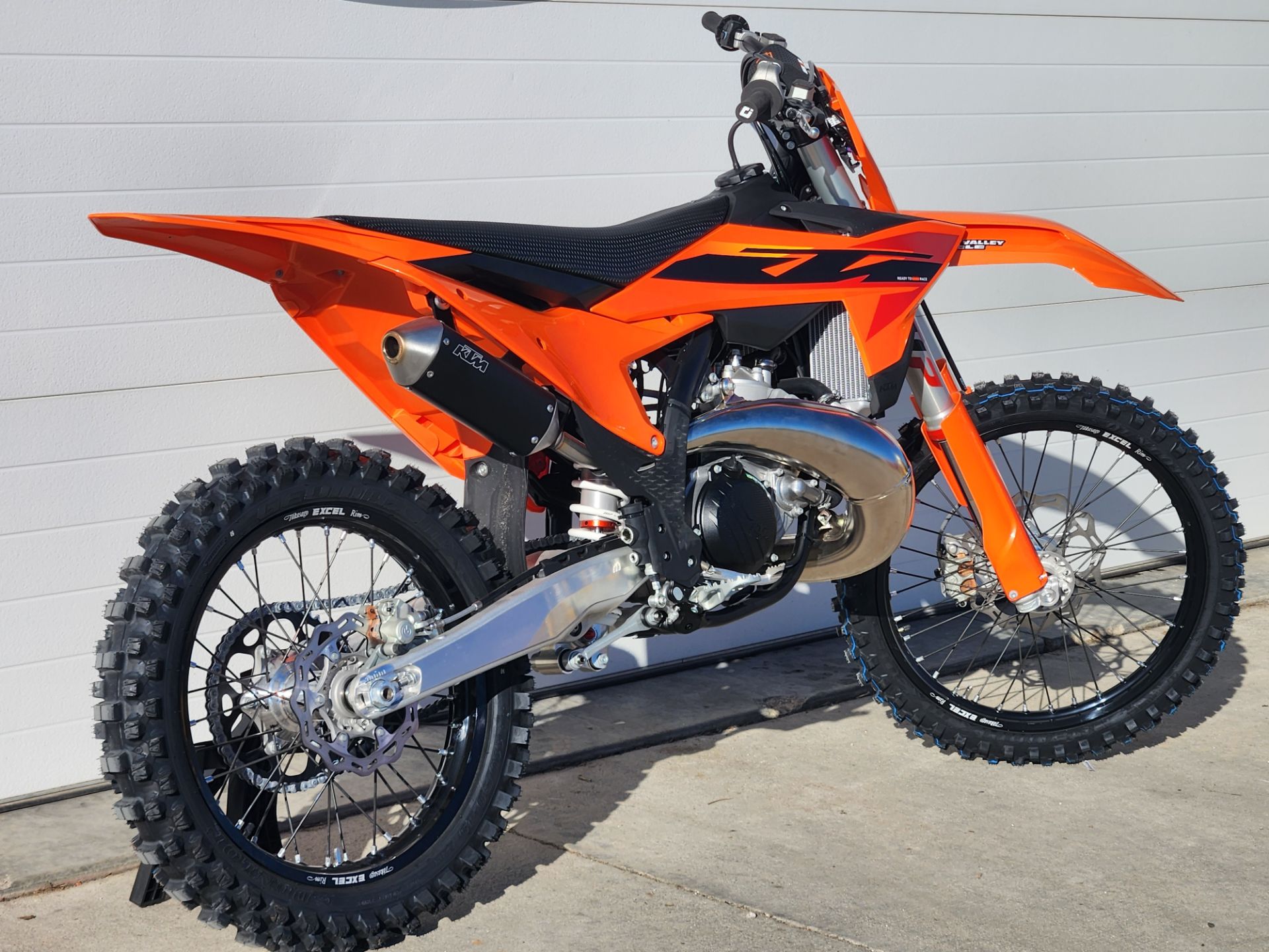 New 2025 KTM 250 SX, Atlantic IA | Specs, Price, Photos | Orange 27942