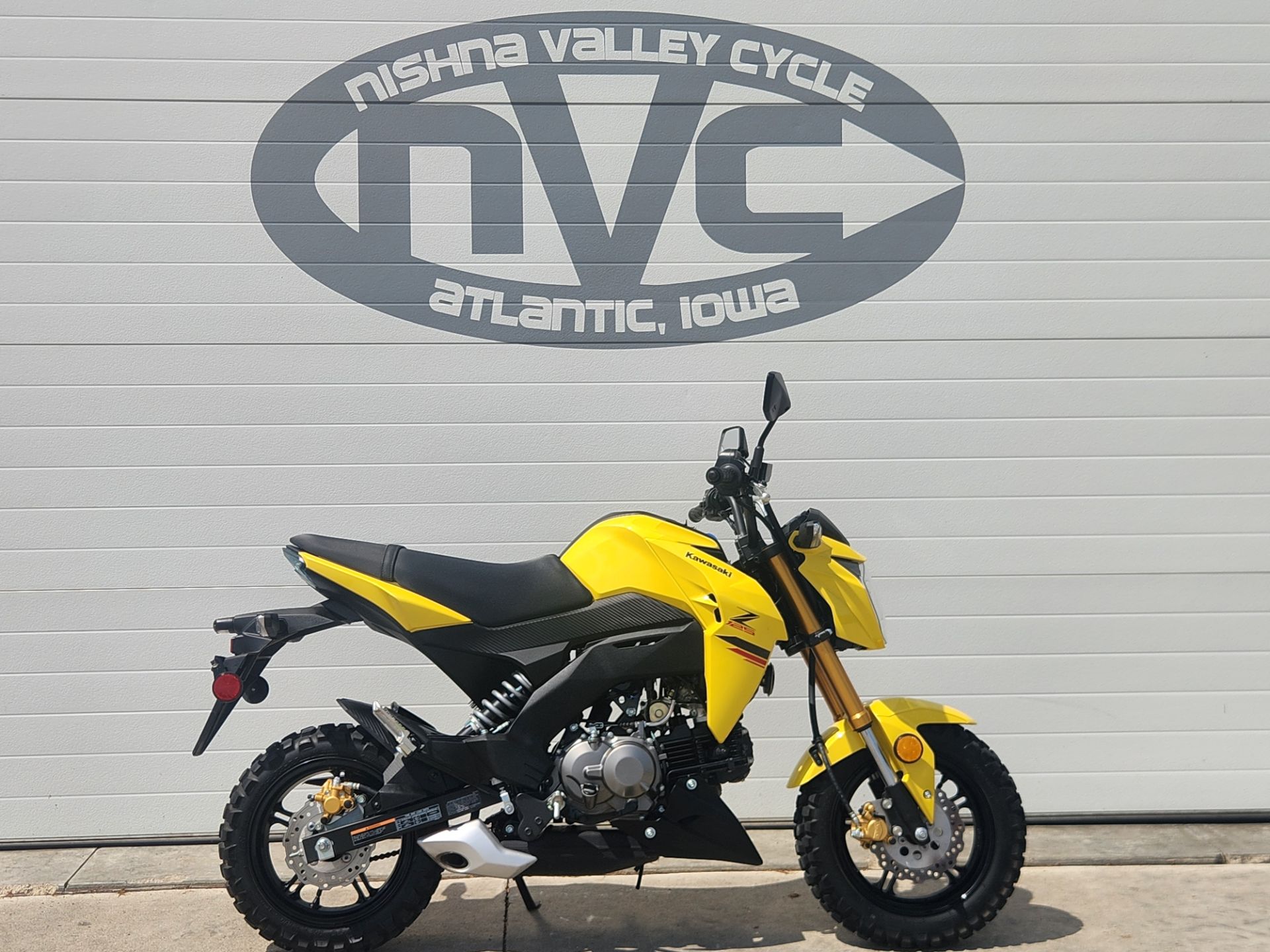 Used 2022 Kawasaki Z125 Pro, Atlantic IA Specs, Price, Photos