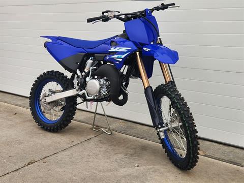 2024 ヤマハYZ85LW ラージホイール　前後リム　新車外し 成長期の子供のためのヤマハYZ85ビッグホイールの構築