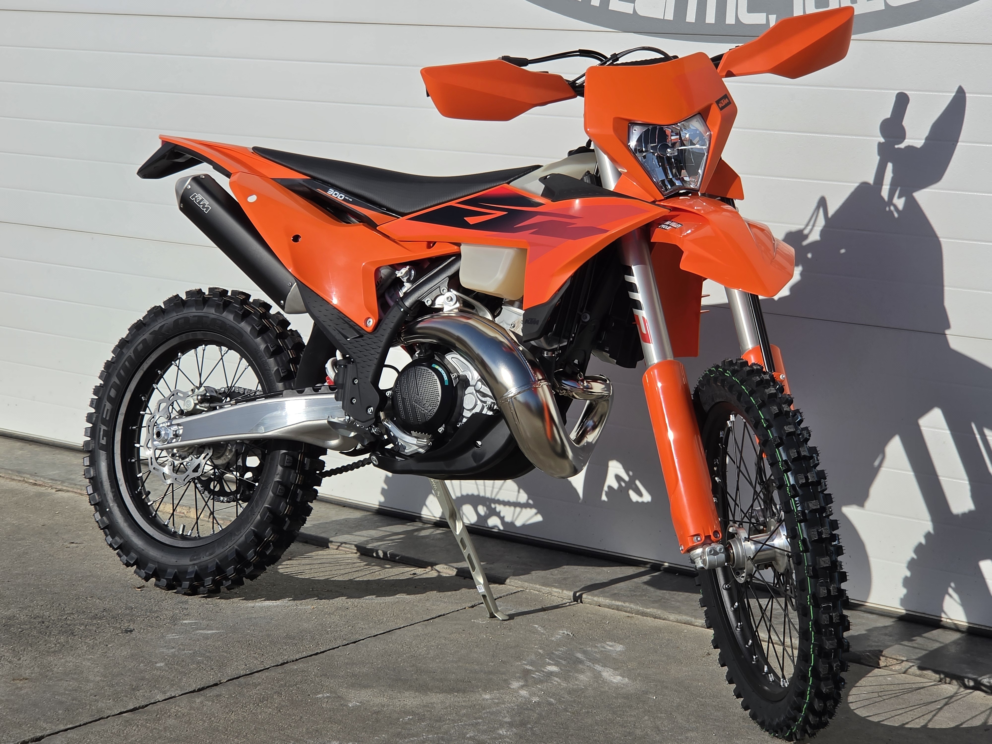 2027 KTM 300 XC-W 3
