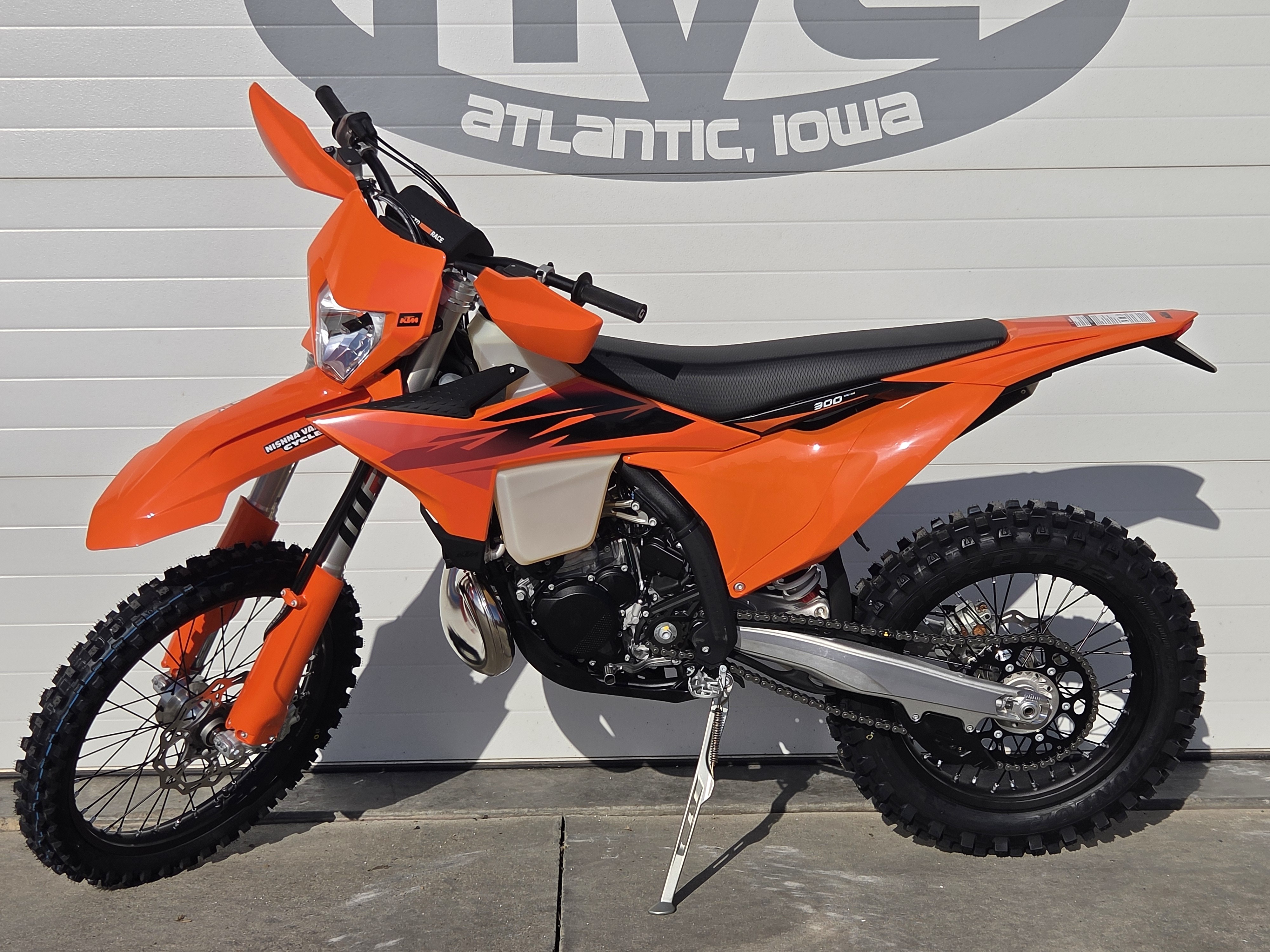 2027 KTM 300 XC-W 7