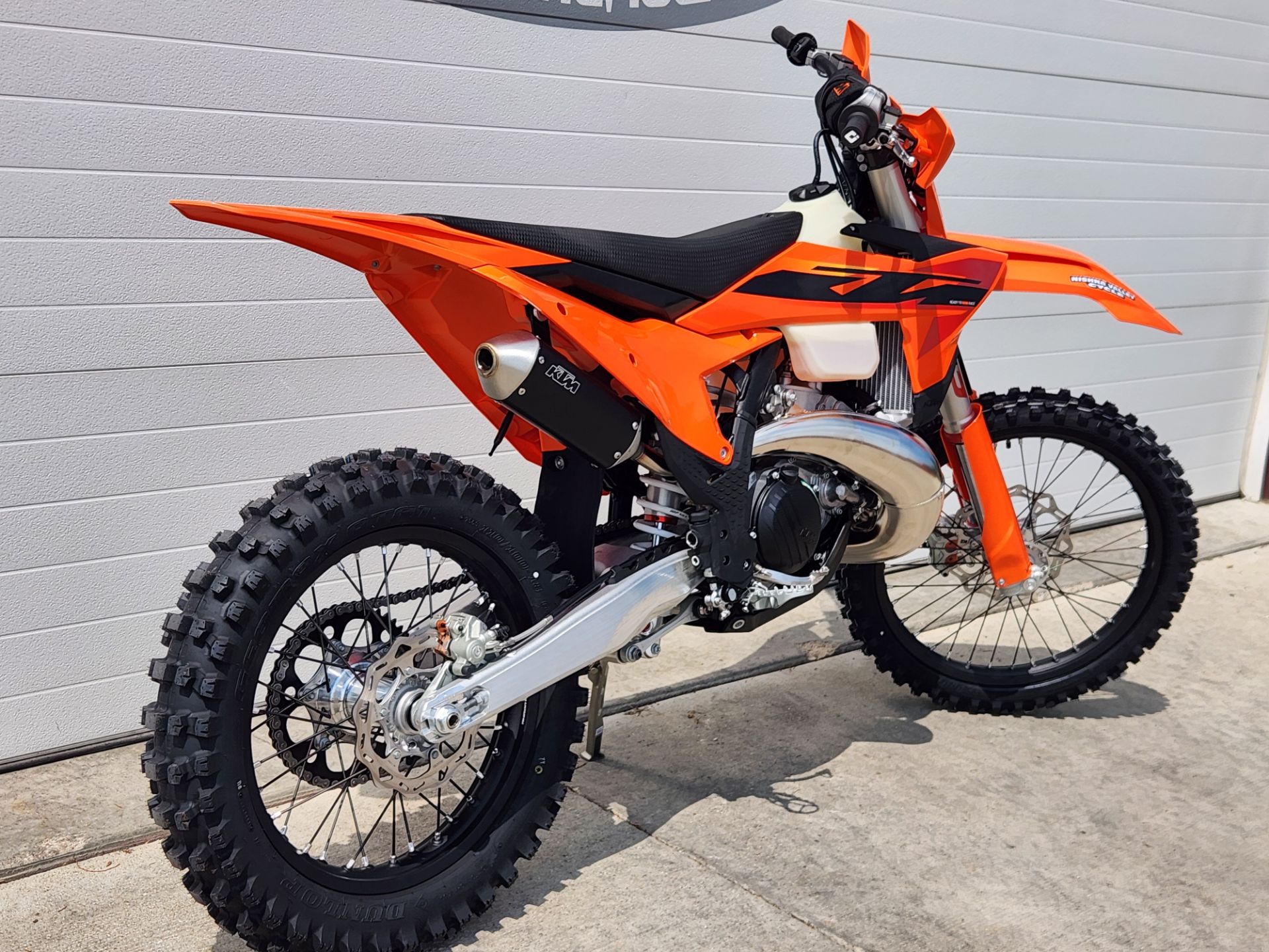New 2025 KTM 300 XC, Atlantic IA | Specs, Price, Photos | Orange 85460