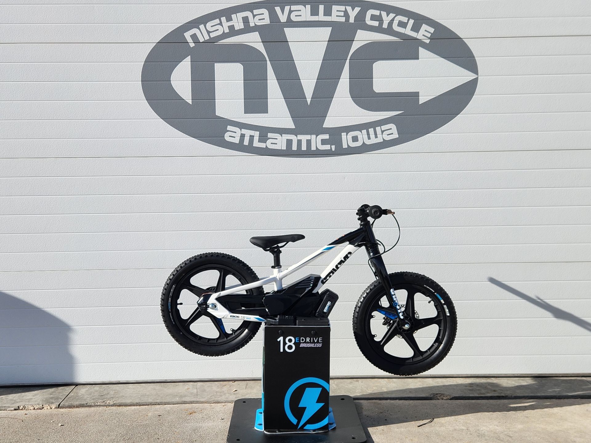 New 2023 Stacyc 18eDRIVE Launch Edition, Atlantic IA | Specs