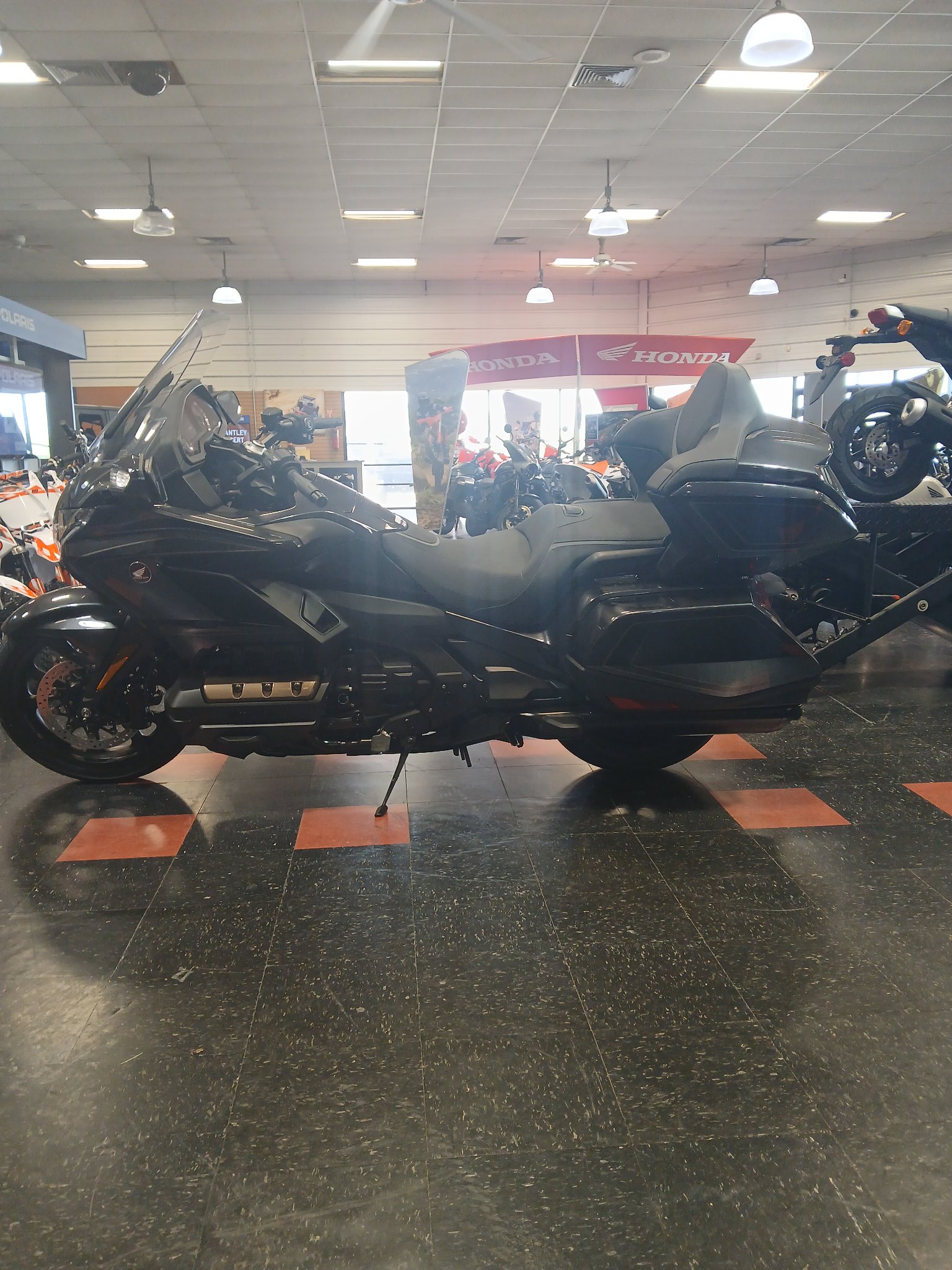 2026 Honda Gold Wing Tour Automatic DCT 3