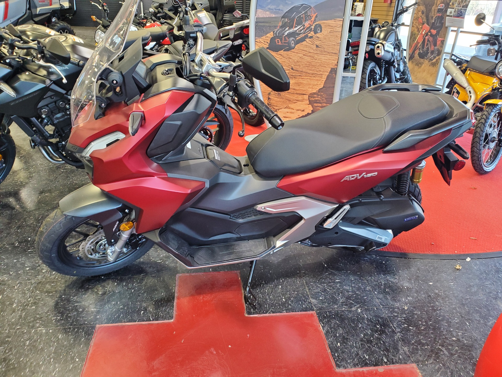 New 2024 Honda ADV160 Scooters in Broken Arrow, OK Outside the