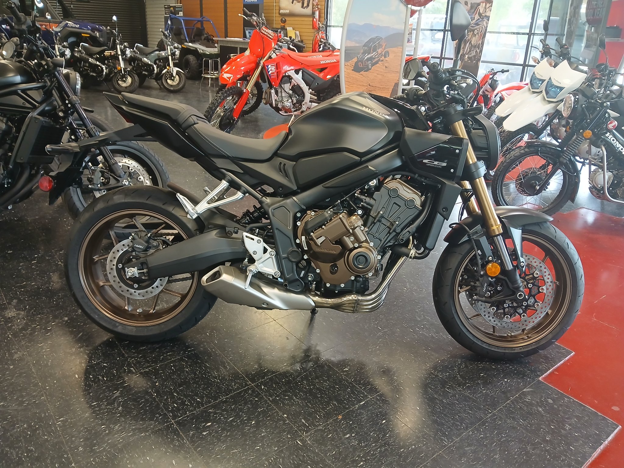 2026 Honda CB650R E-Clutch 2