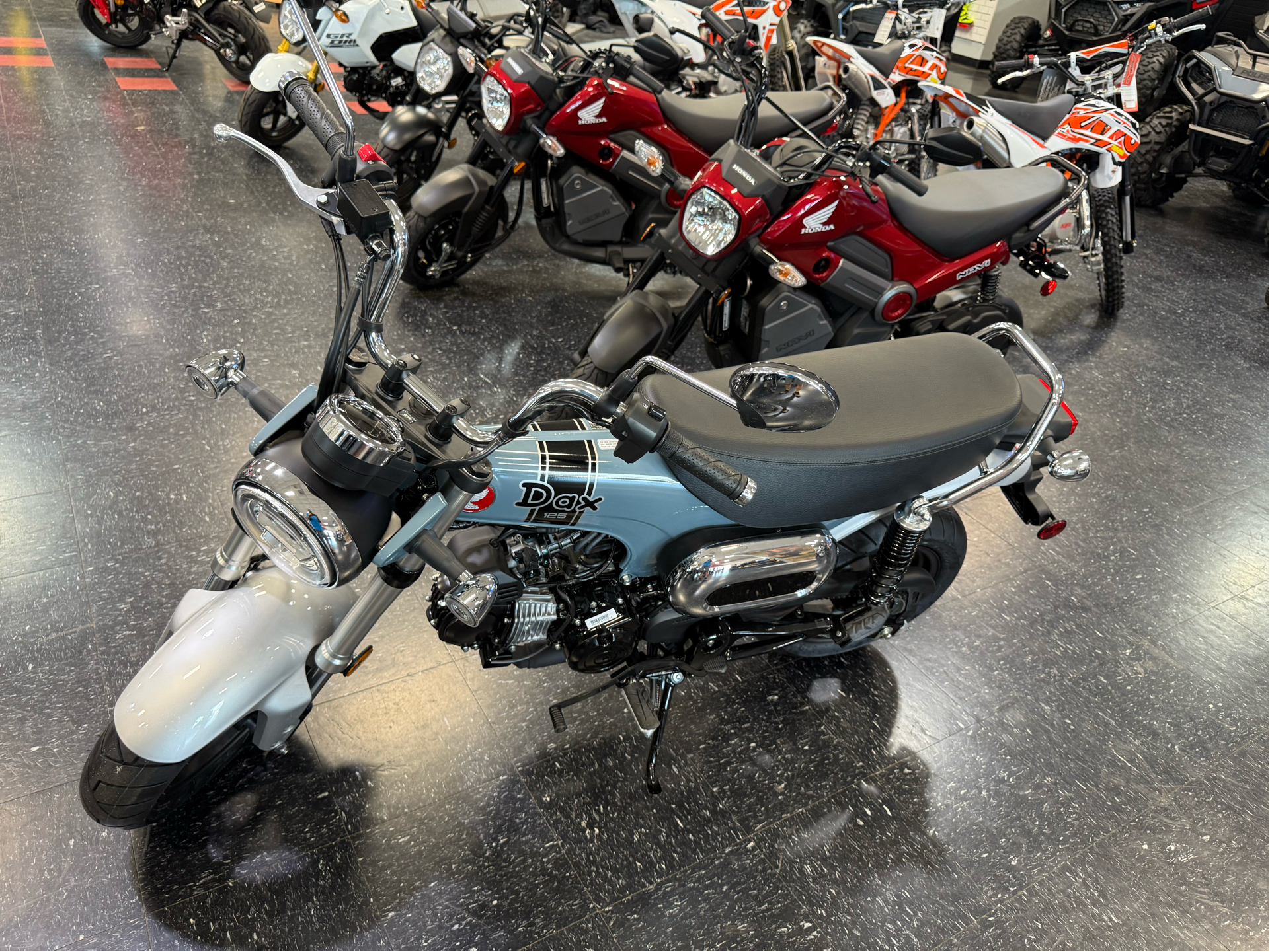 2025 Honda Dax 125 4