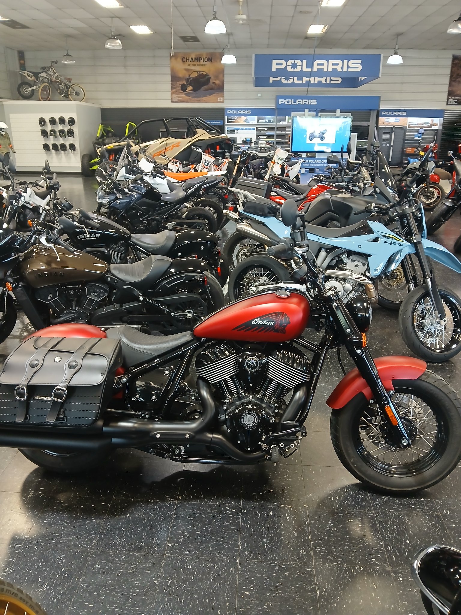 2024  Chief Bobber Dark Horse® 1