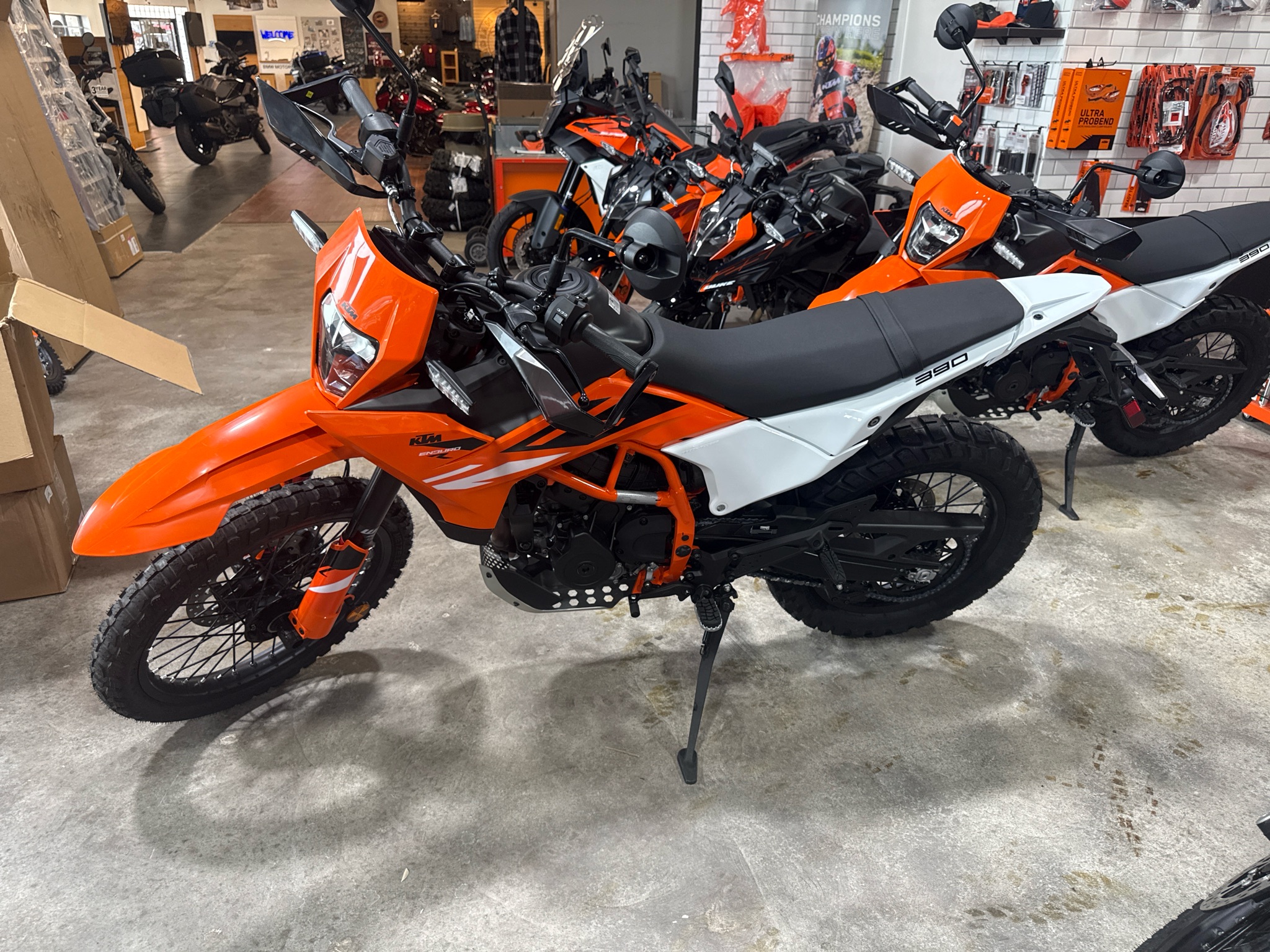 2026 KTM 390 Enduro R 2