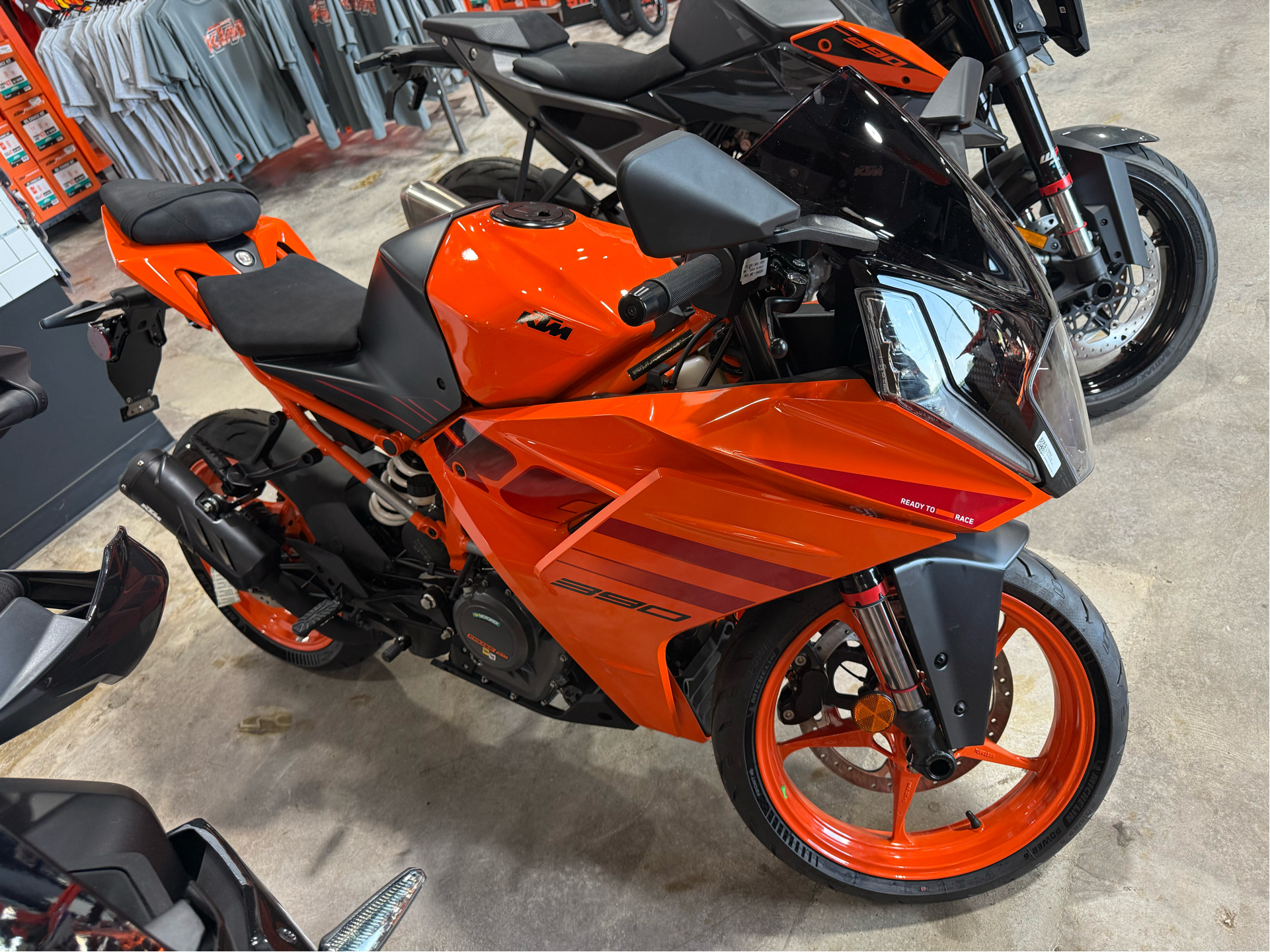 New 2024 KTM RC 390 Motorcycles in Broken Arrow, OK Outside the