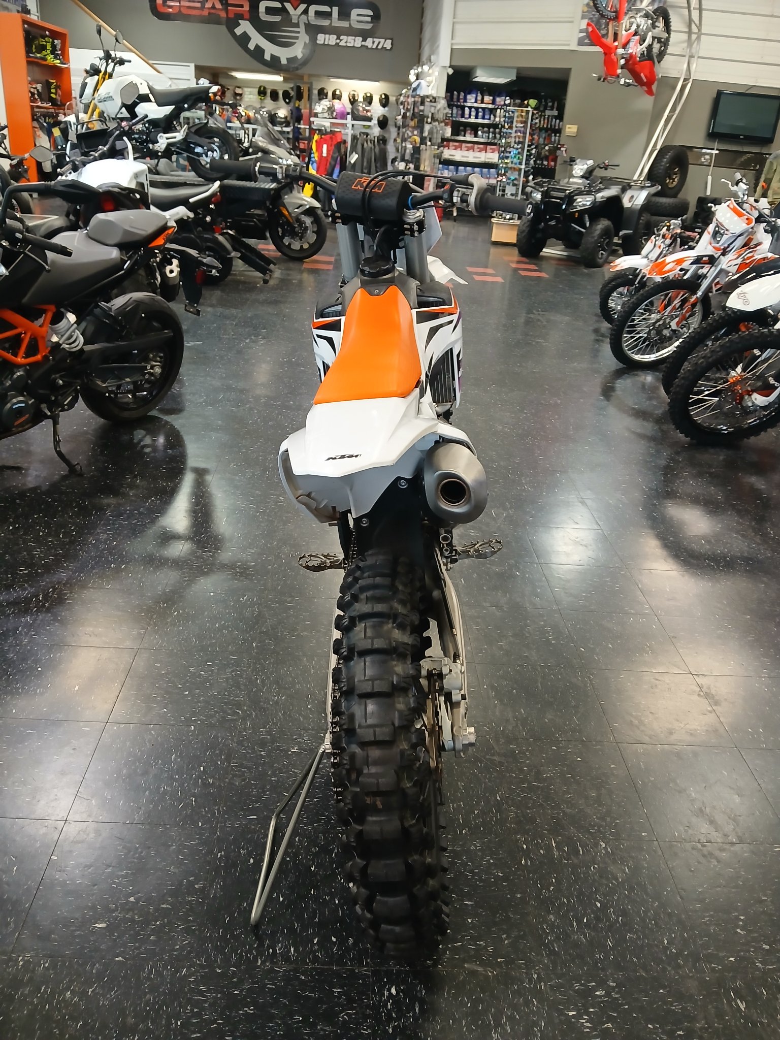 2023 KTM 450 SX-F 4