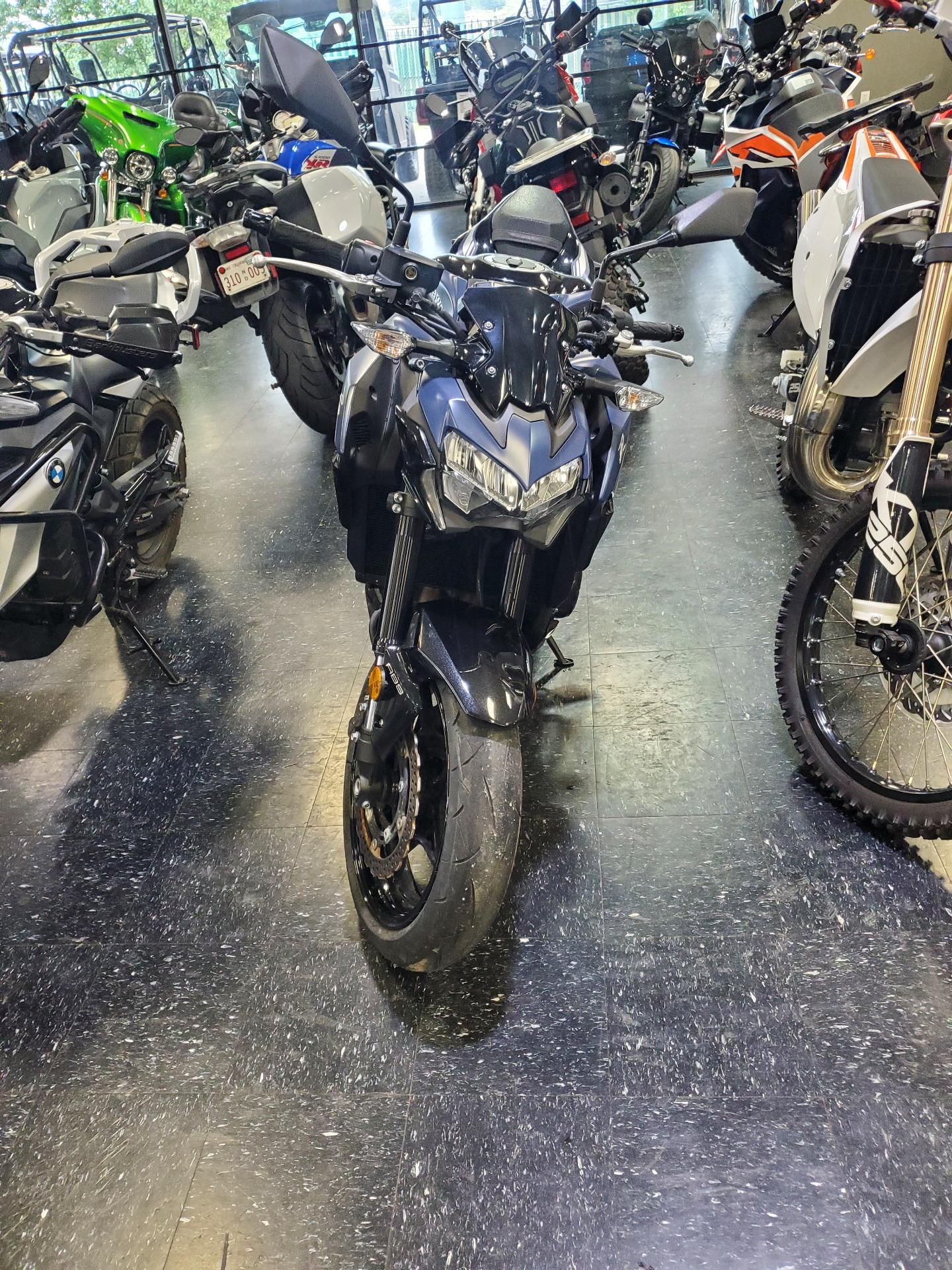 2022 Kawasaki Z900 ABS 3