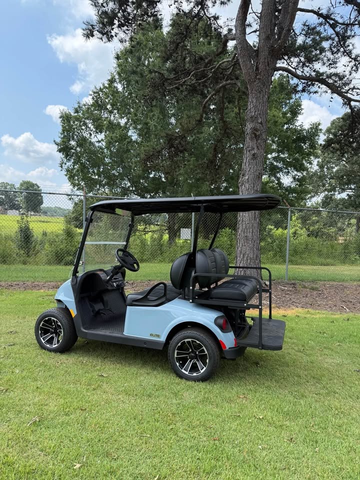 2026  2026 EZGO RXV4 2