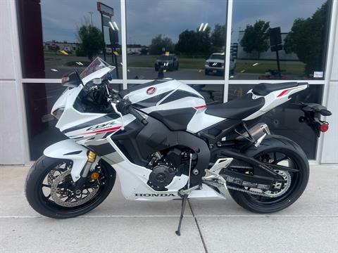 2026 Honda CBR1000RR — photo 1 of 6