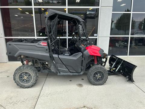 2024 Honda Pioneer 700 Deluxe — photo 1 of 13