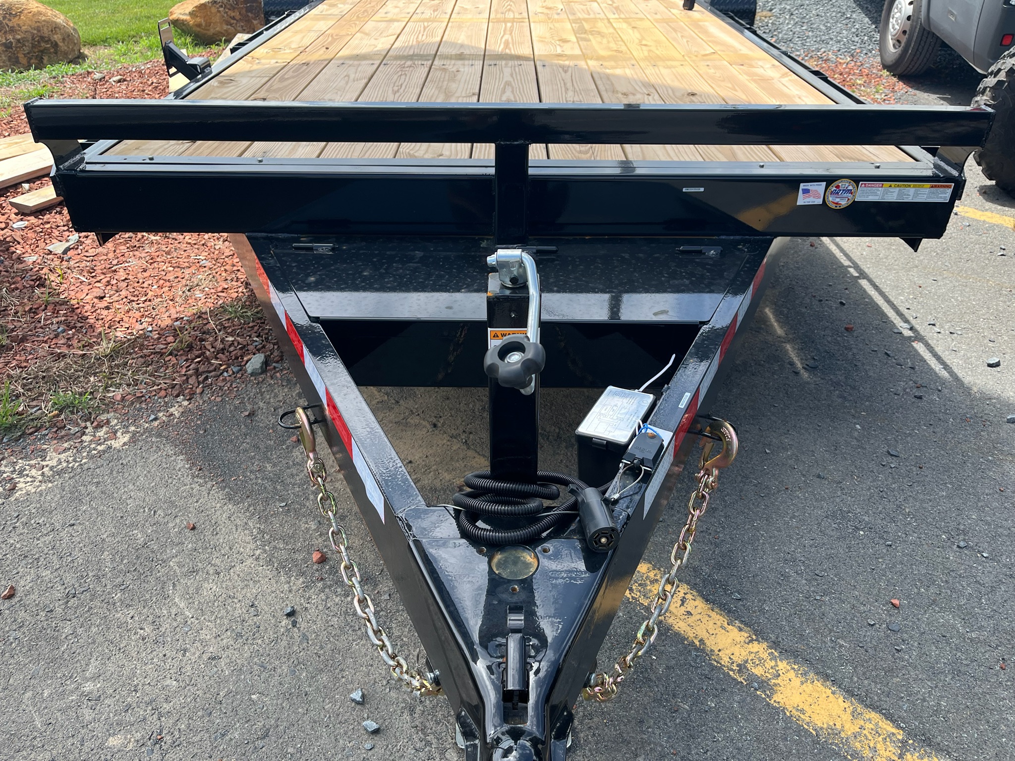 2026 7×20 Car Hauler Trailer photo 4