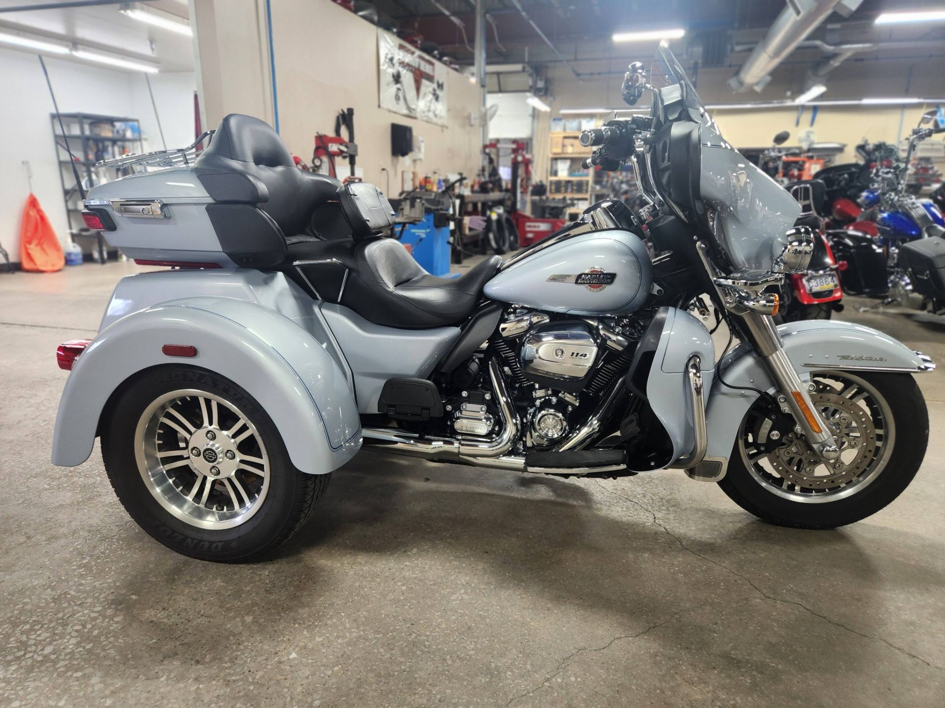 2023 Harley-Davidson Tri Glide® Ultra 1