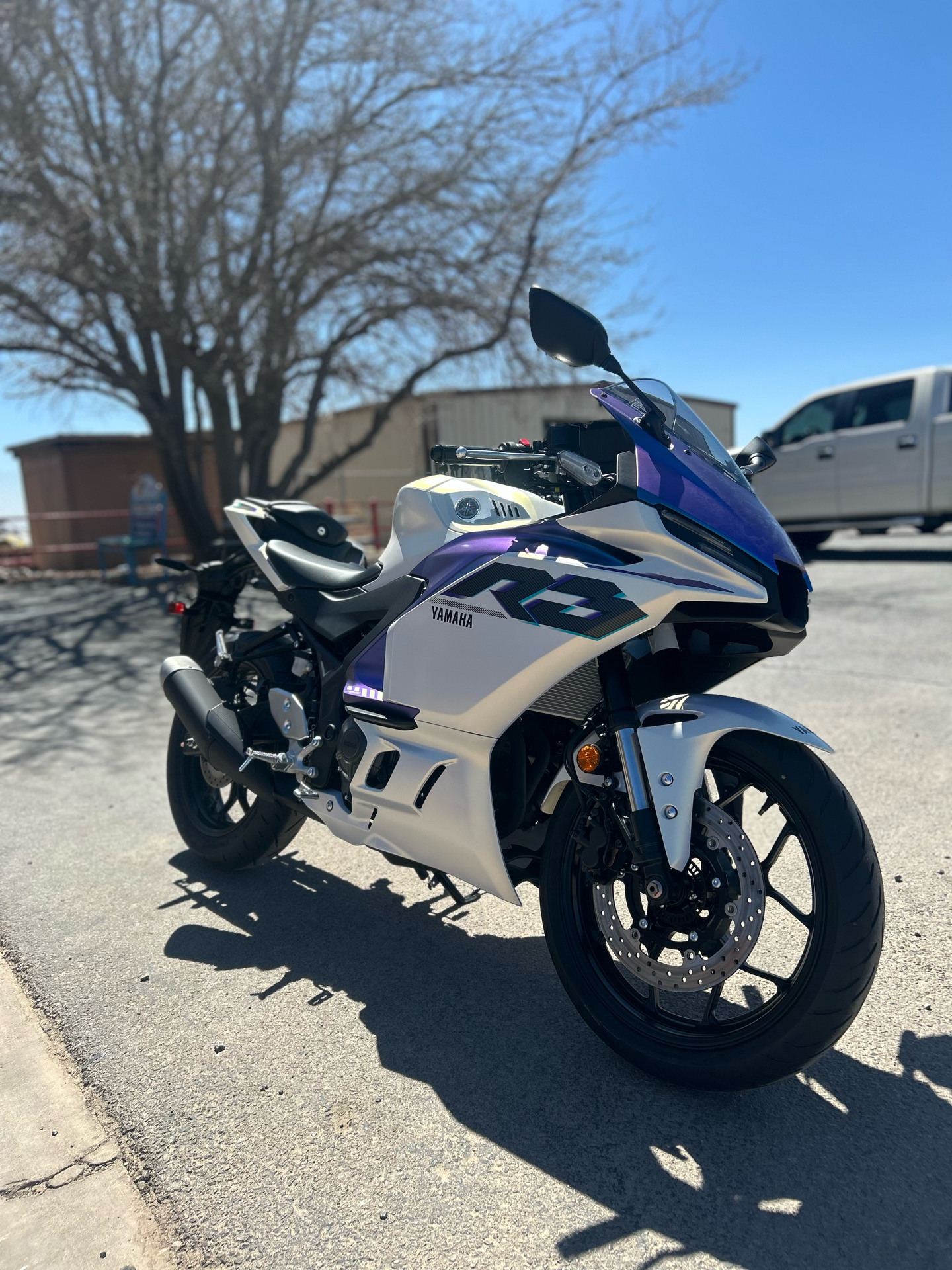 New 2025 Yamaha YZF-R3, New Mexico | Specs, Price, Photos | Lunar White ...