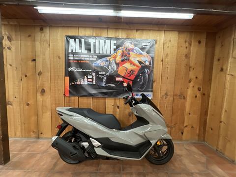 PCX JK05 2025 　 2025 Honda® PCX | Young Powersports Missoula