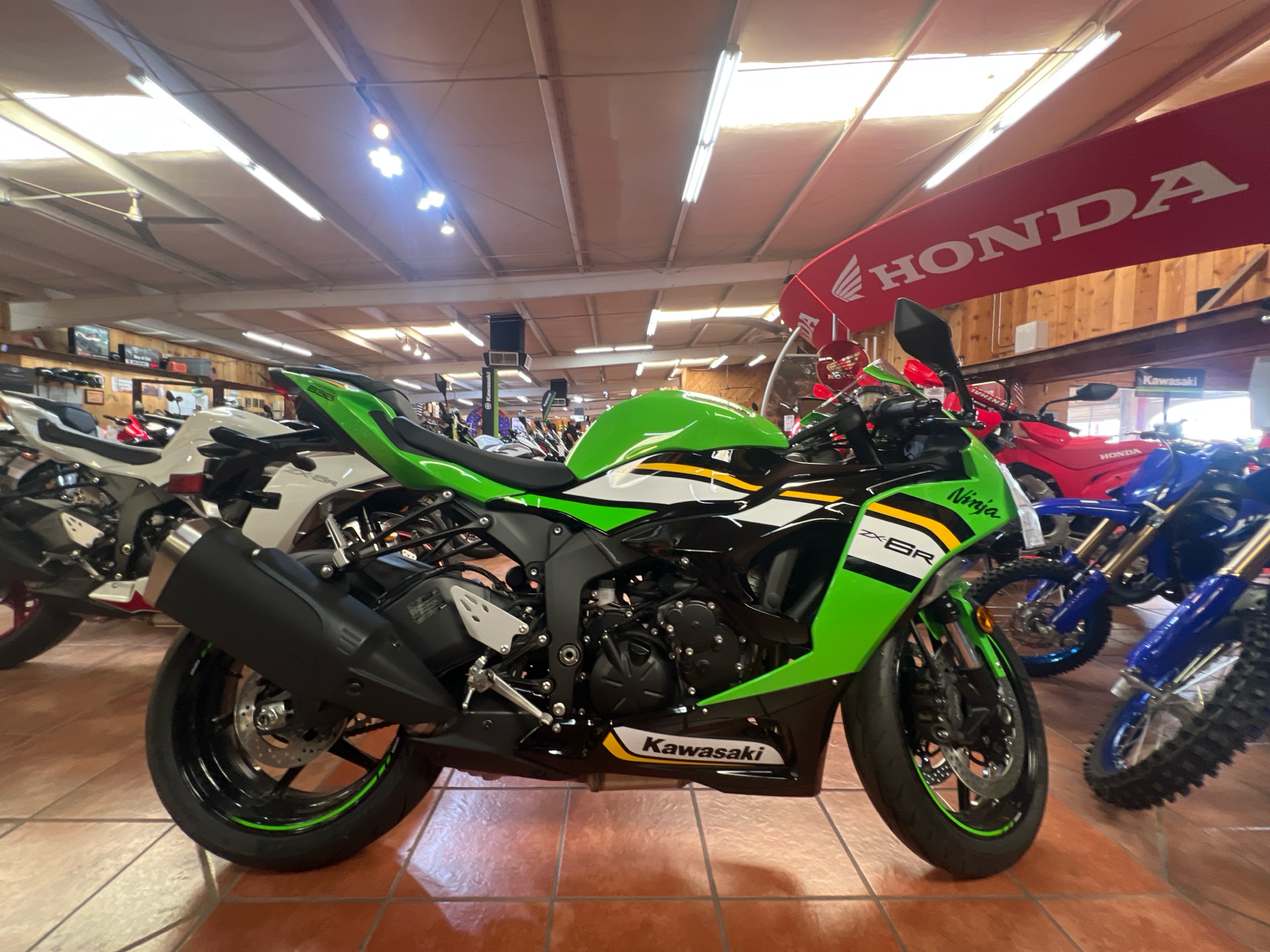 テレサ New 2025 Kawasaki Ninja ZX-6R KRT Edition, New Mexico | Specs
