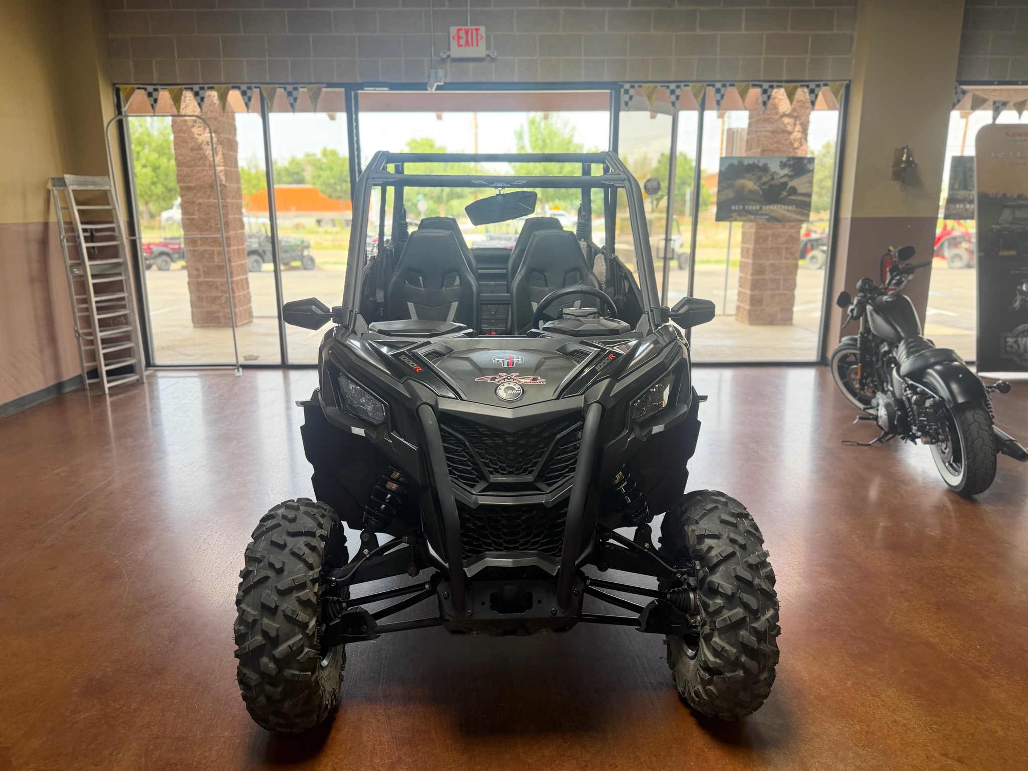 2025 Can-Am™ Maverick Sport Max DPS 2