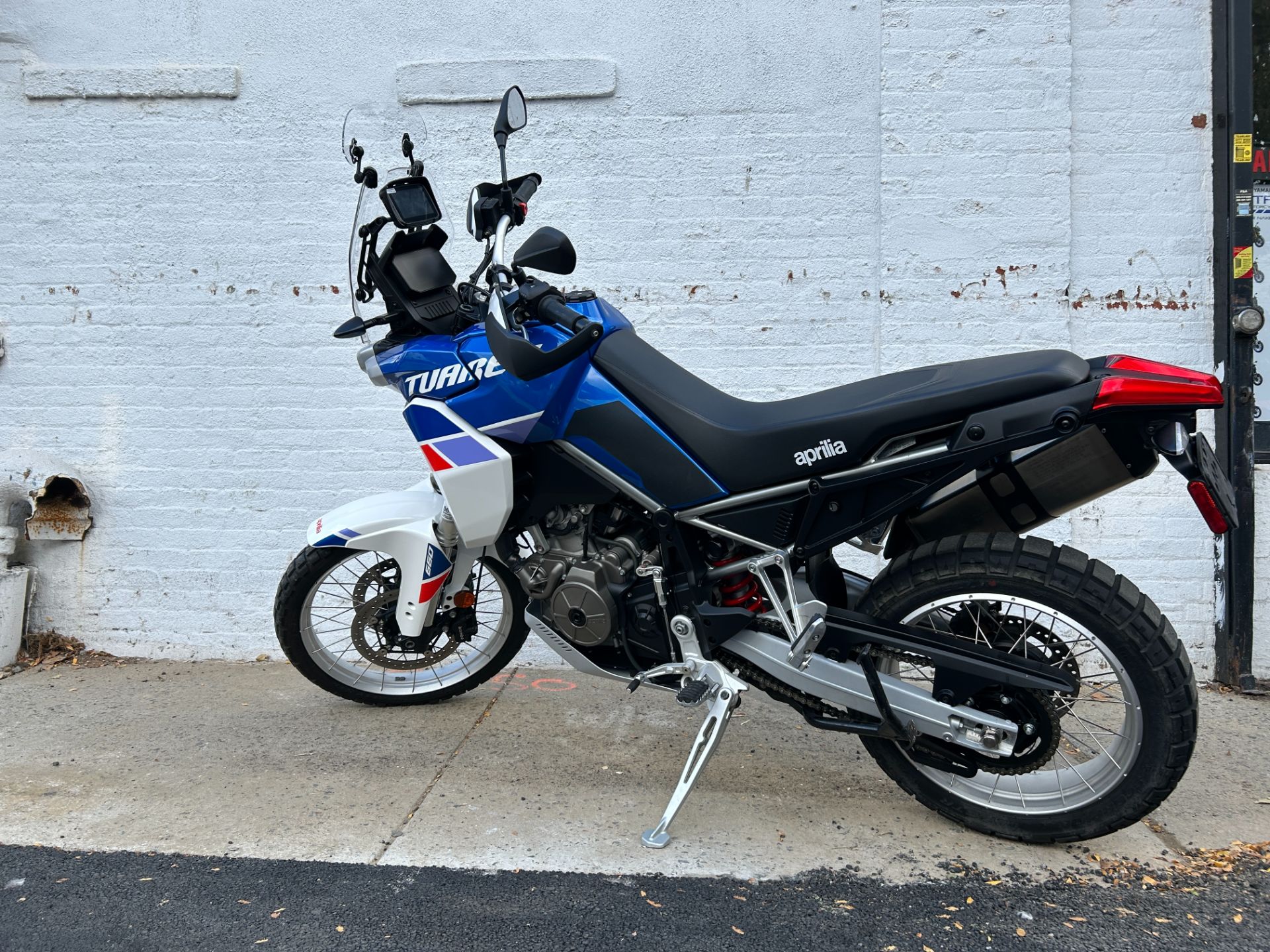 2023 Aprilia Tuareg 660 in Long Island City, New York - Photo 3