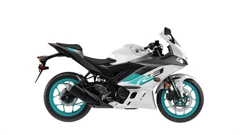 2024 Yamaha R3 in Long Island City, New York