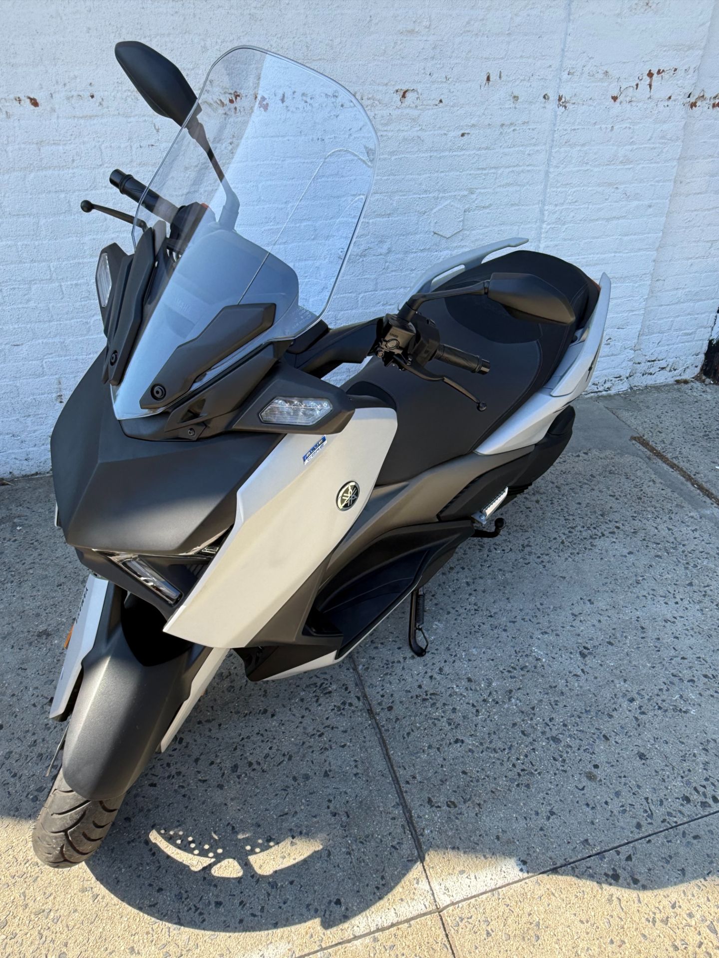 2024 Yamaha XMAX in Long Island City, New York - Photo 4