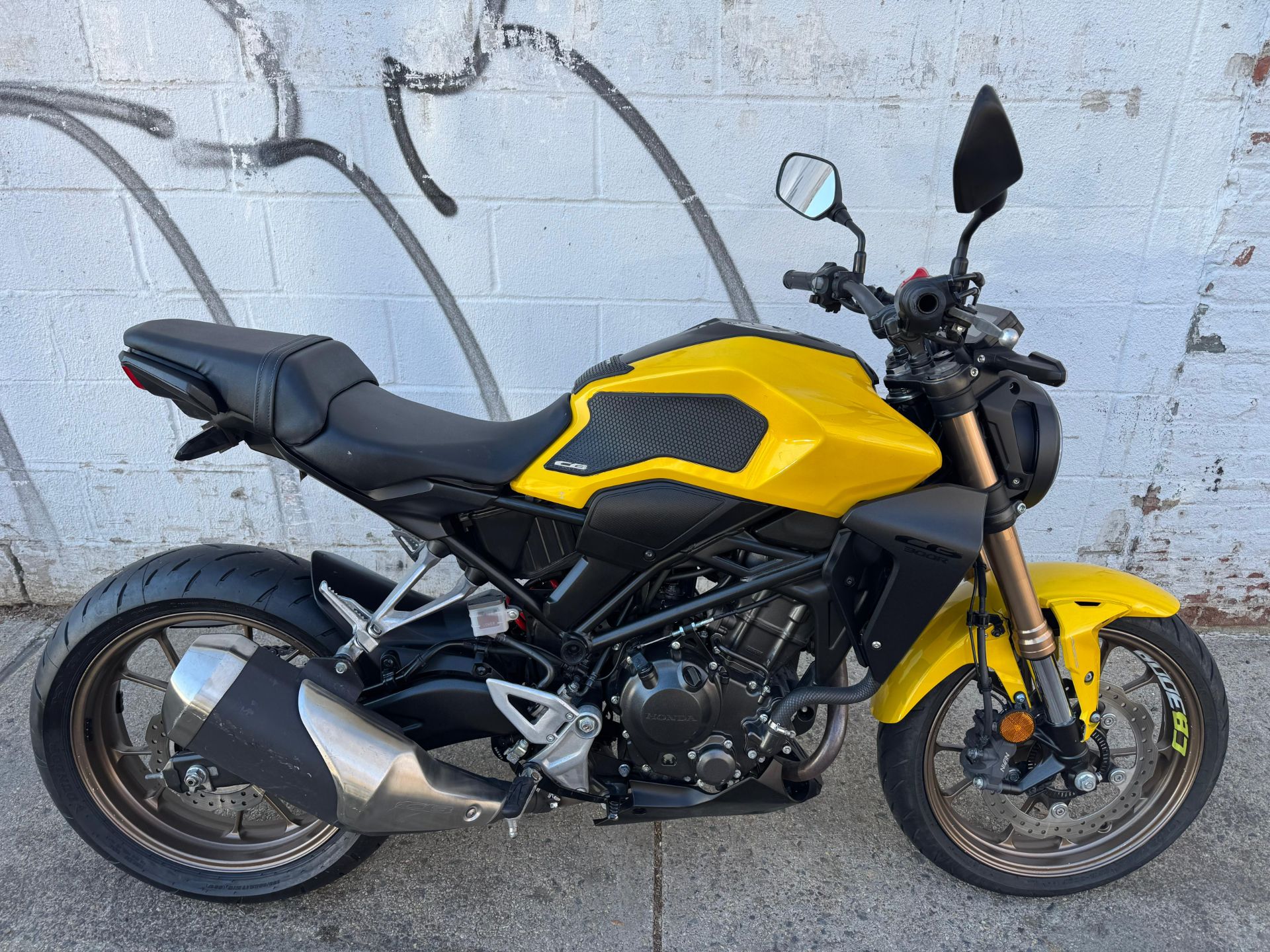 2024 Honda CB300R ABS in Long Island City, New York - Photo 1