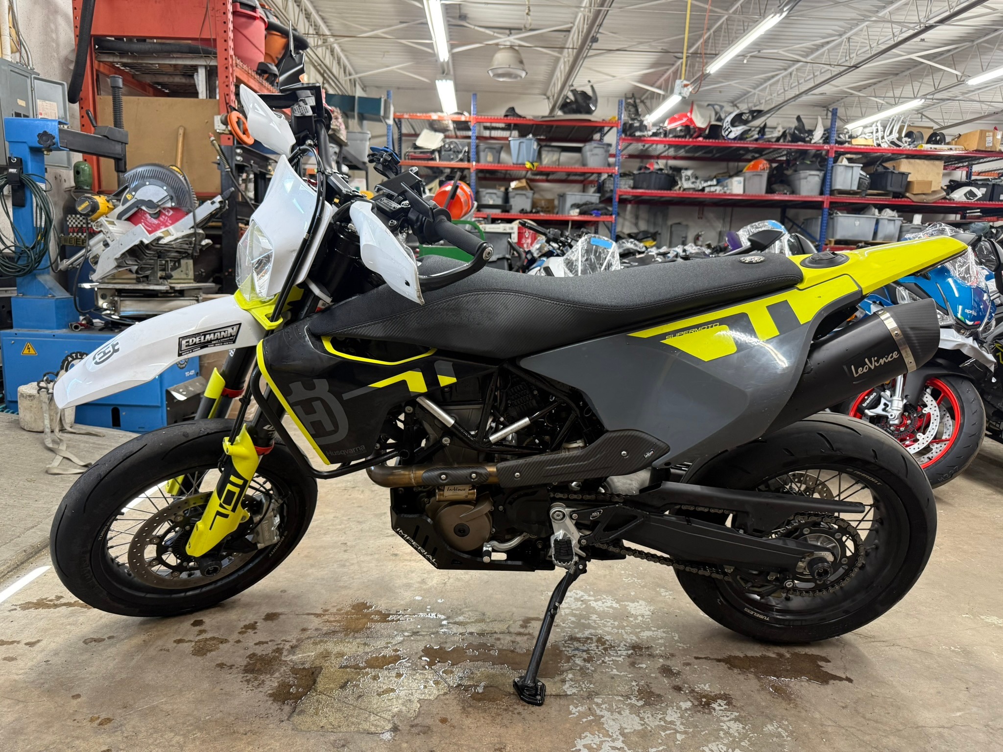 2023 Husqvarna 701 Supermoto 2