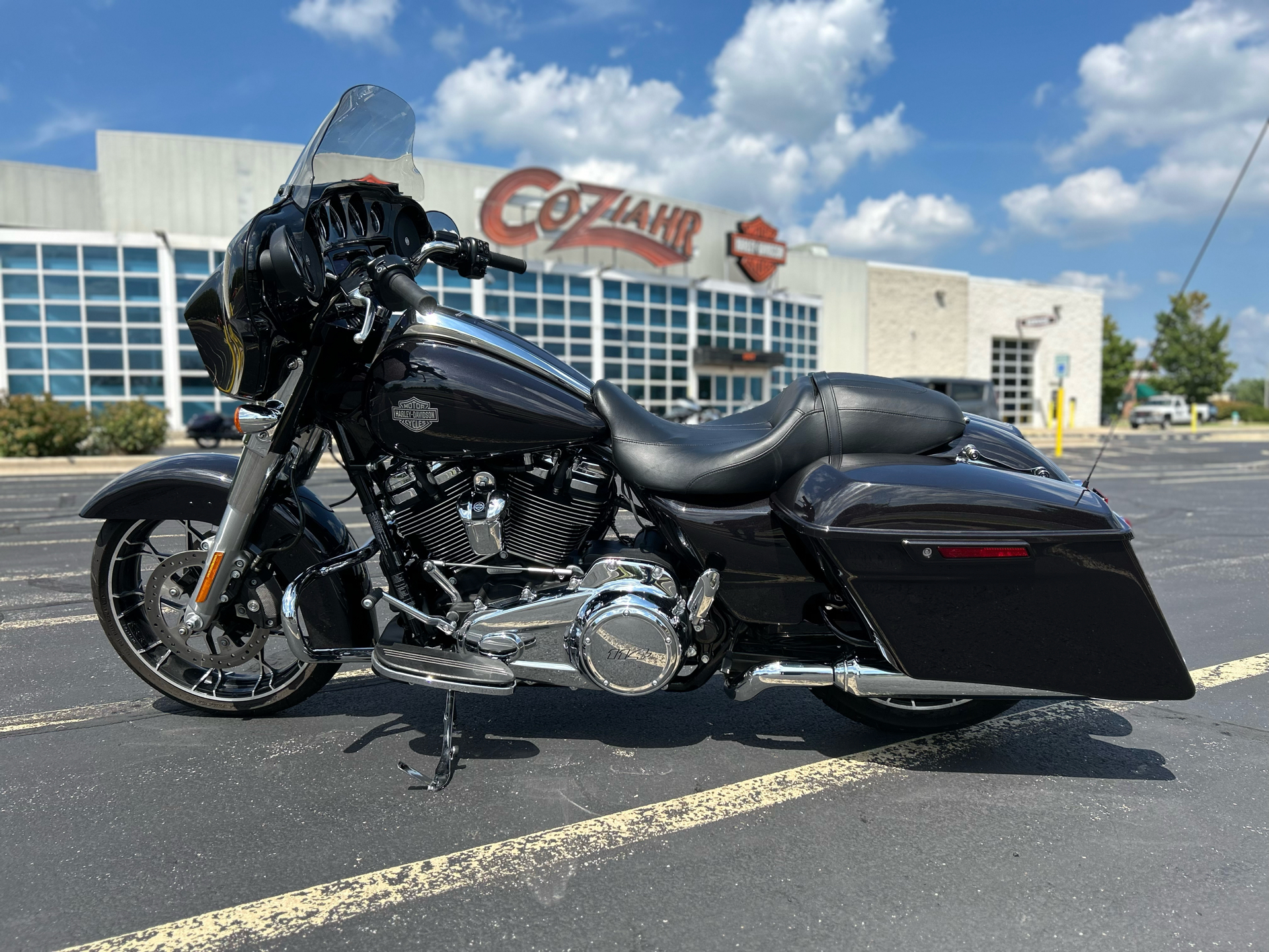 2021 Harley-Davidson Street Glide® Special Motorcycle