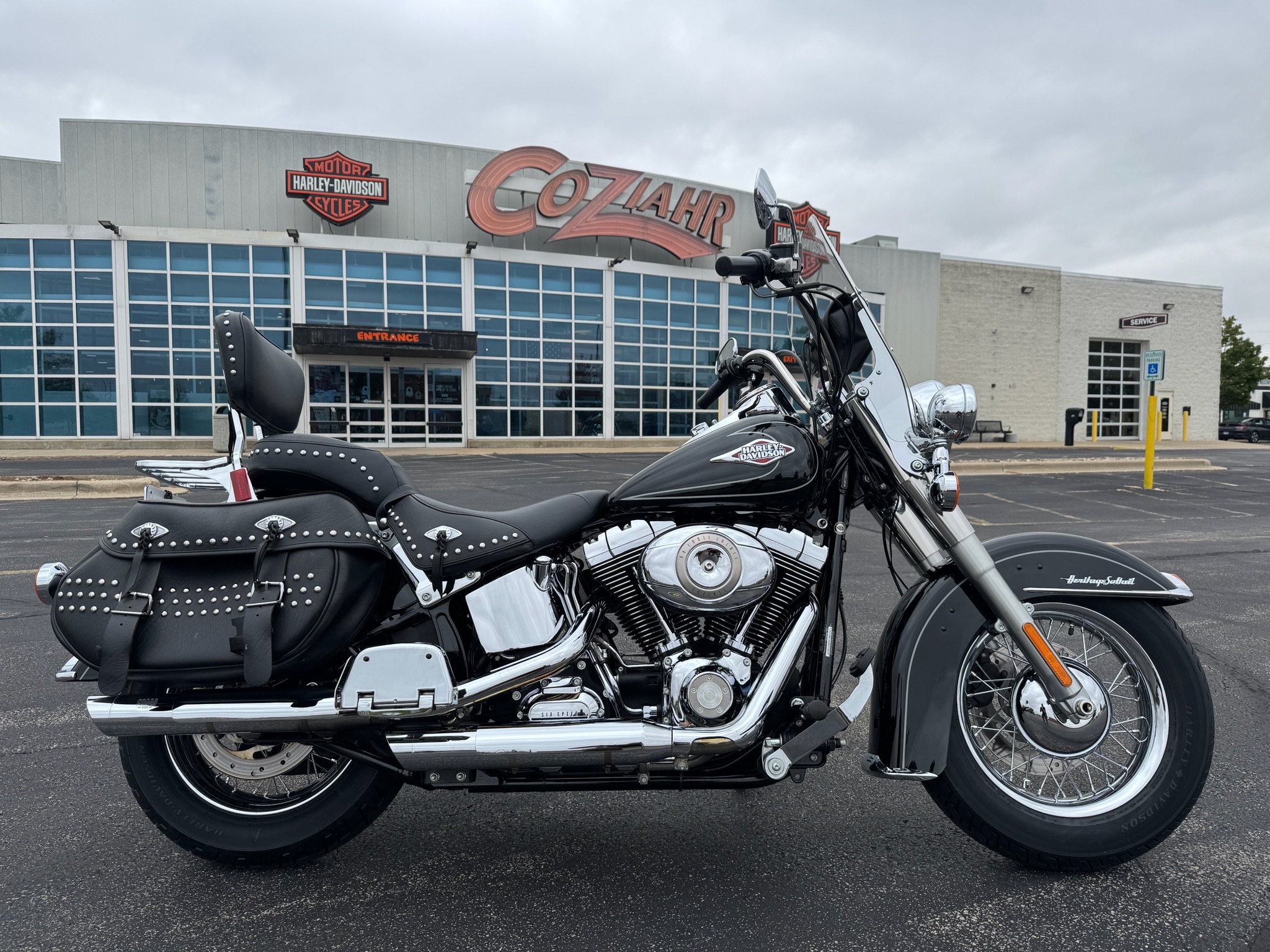 2010 Harley-Davidson Heritage Softail® Classic 1