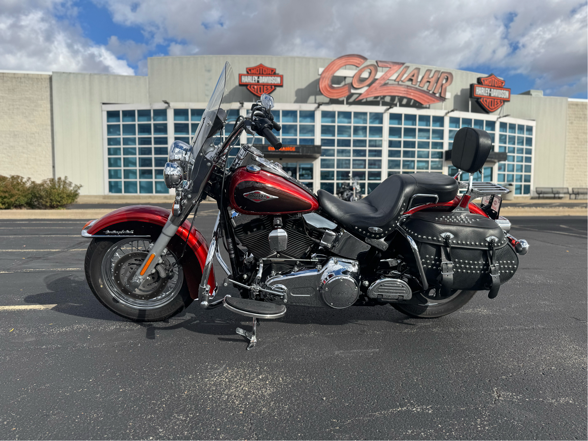 チョッパーバイクミニチュアブラックレッドHarley Davidson bike 2013 Harley-Davidson Heritage Softail® Classic Motorcycle, Forsyth