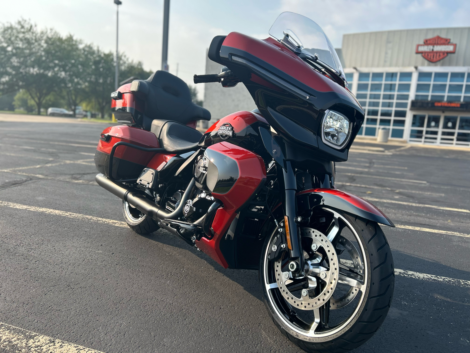 '90s Harley-Davidson ライトニング 赤黒 XXL USA New 2025 Harley-Davidson Street Glide® Ultra Whiskey Fire / Vivid