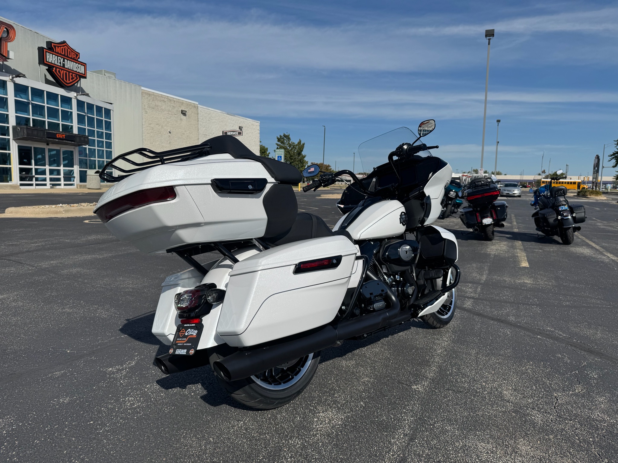 2026 Harley-Davidson Road Glide® Limited 3