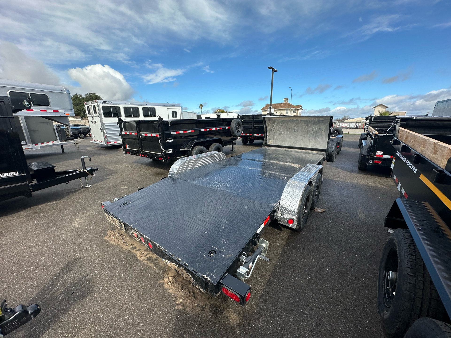 2025 PJ Trailers 7X18 STEEL DECK CAR HAULER CH in Paso Robles, California - Photo 2