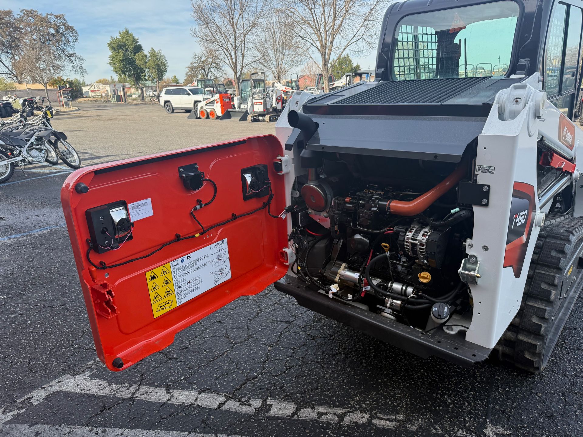 2024 Bobcat T450 in Paso Robles, California - Photo 11
