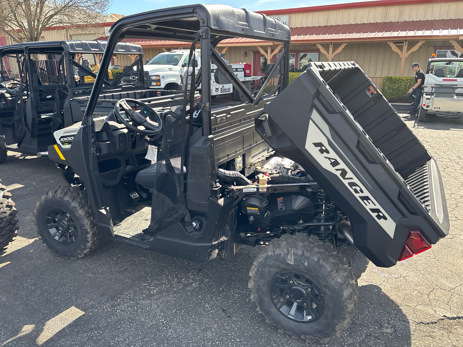 2025 Polaris Ranger 1000 Premium in Paso Robles, California - Photo 6