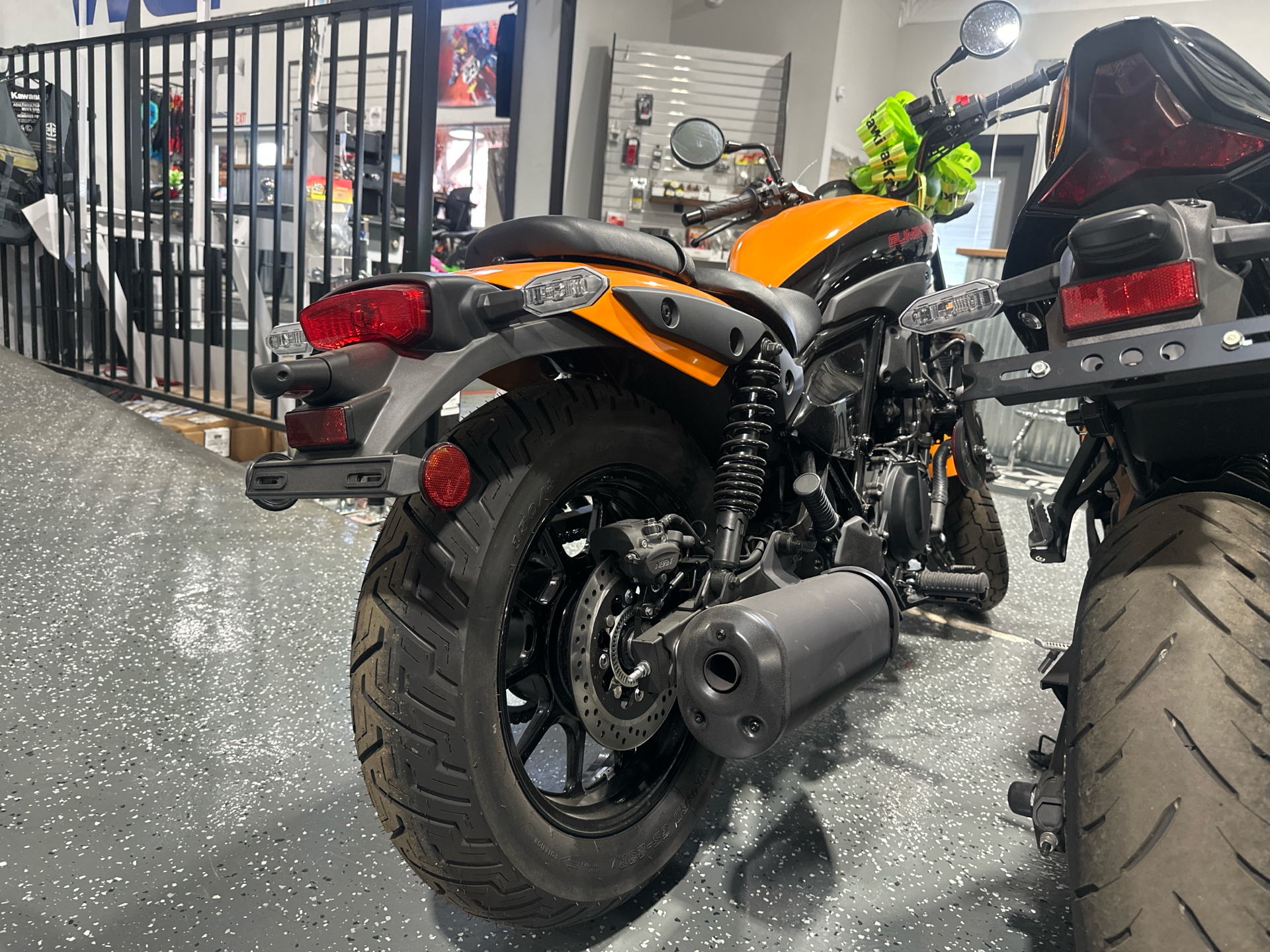 2024 Kawasaki Eliminator SE ABS in Paso Robles, California - Photo 2