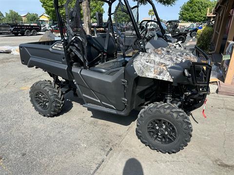 2025 Honda Pioneer 700 Forest in Paso Robles, California - Photo 2