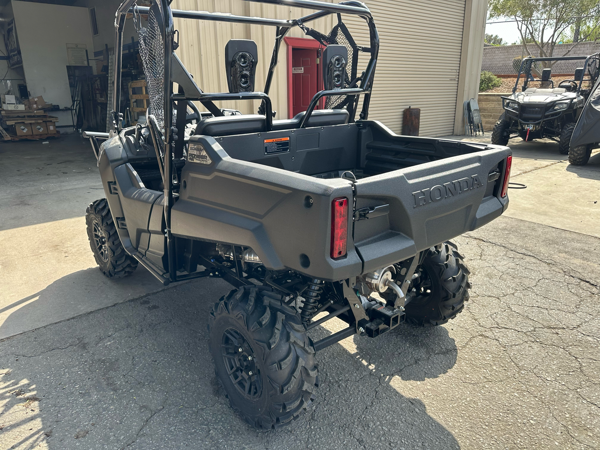 2025 Honda Pioneer 700 Forest in Paso Robles, California - Photo 4