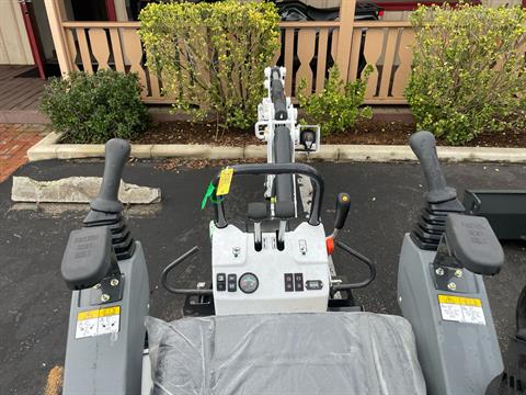 2024 Bobcat E10 in Paso Robles, California - Photo 5