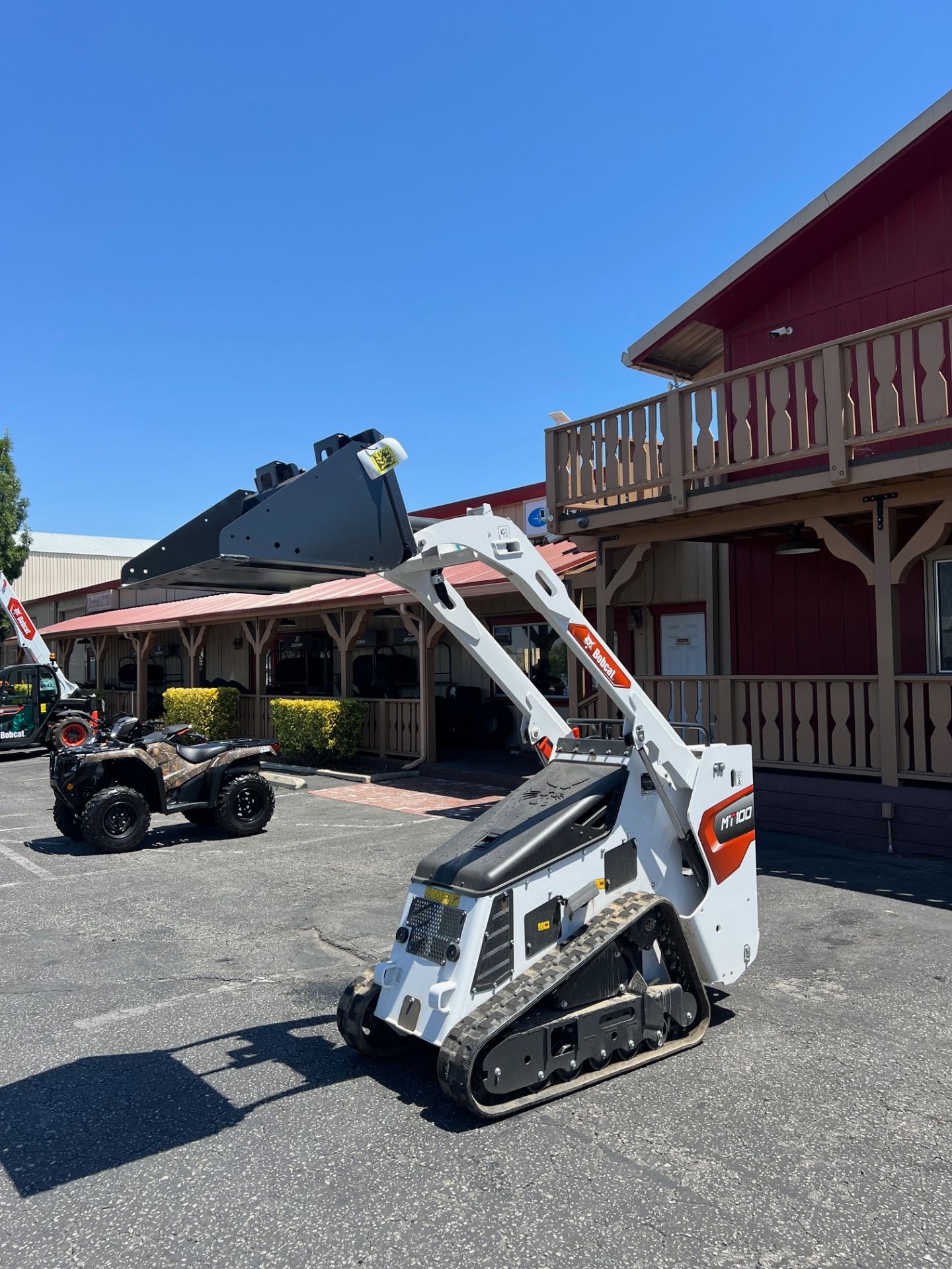 2025 Bobcat MT100 Mini Track Loader in Paso Robles, California - Photo 6