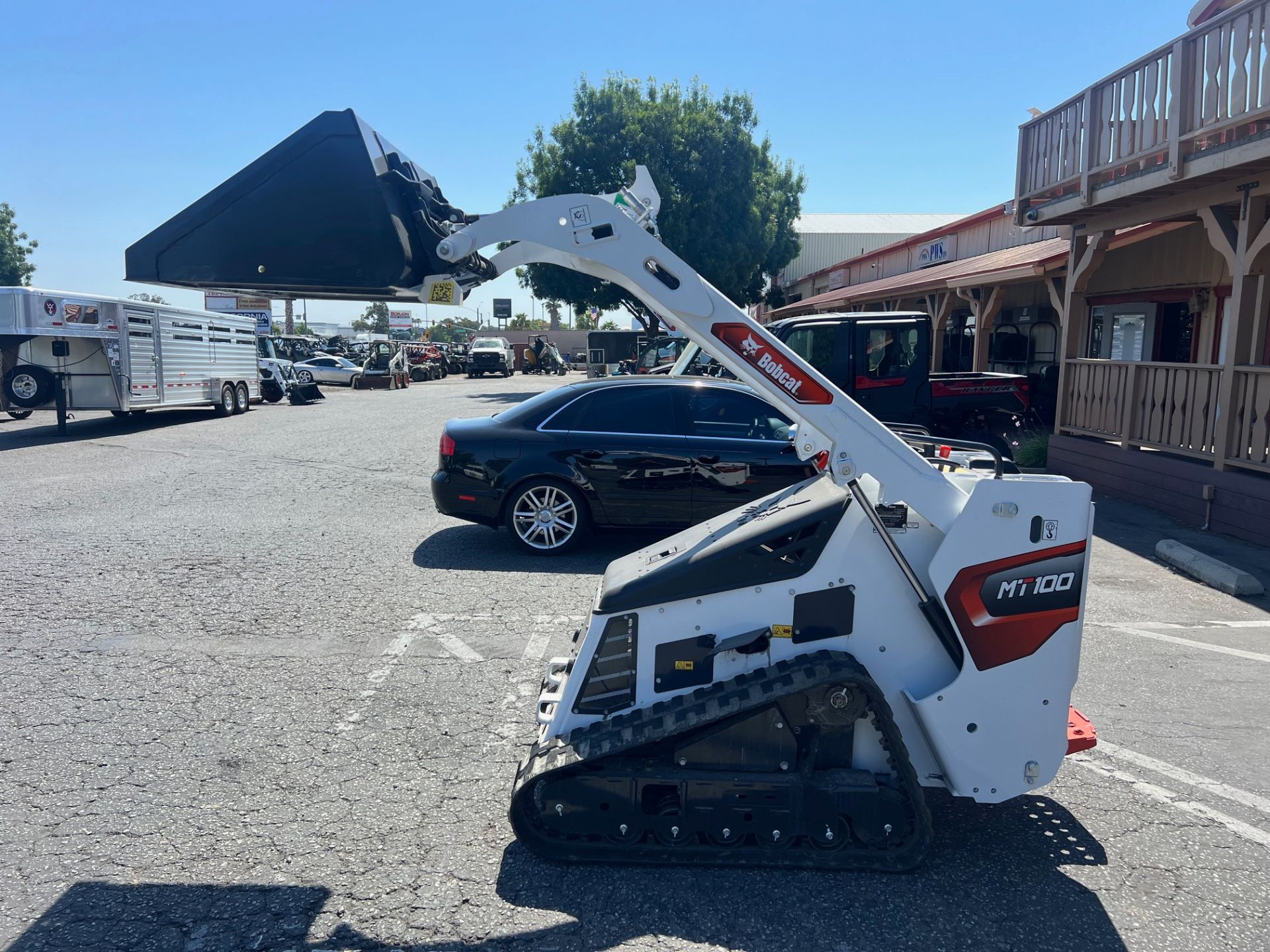 2025 Bobcat MT100 Mini Track Loader in Paso Robles, California - Photo 7
