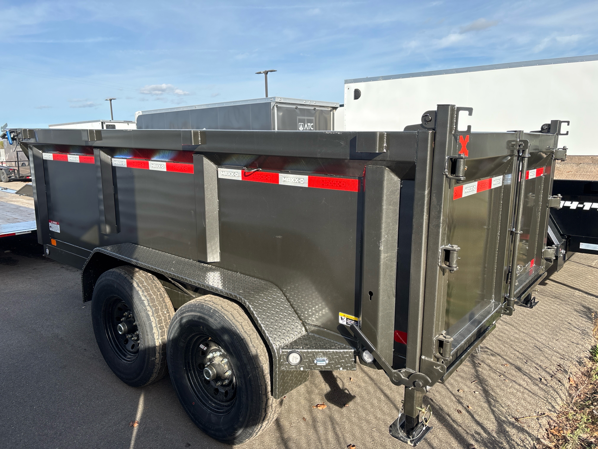 2025 MAXX-D TRAILERS 6X12X3 DUMP D7X 14K in Paso Robles, California - Photo 3