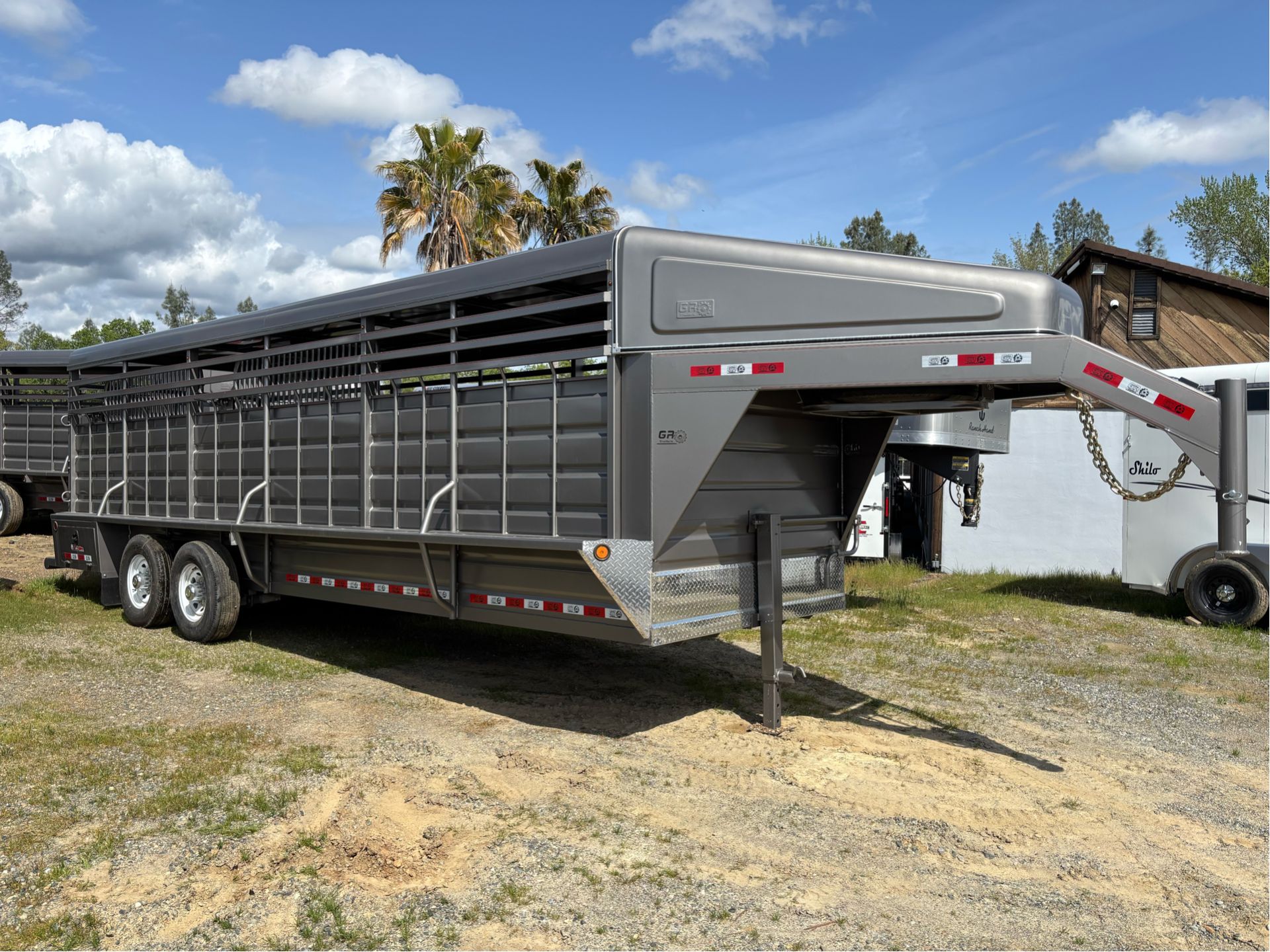 2025 GR TRAILERS 6.8X24 STOCK GN 14K TRAILER in Paso Robles, California - Photo 1