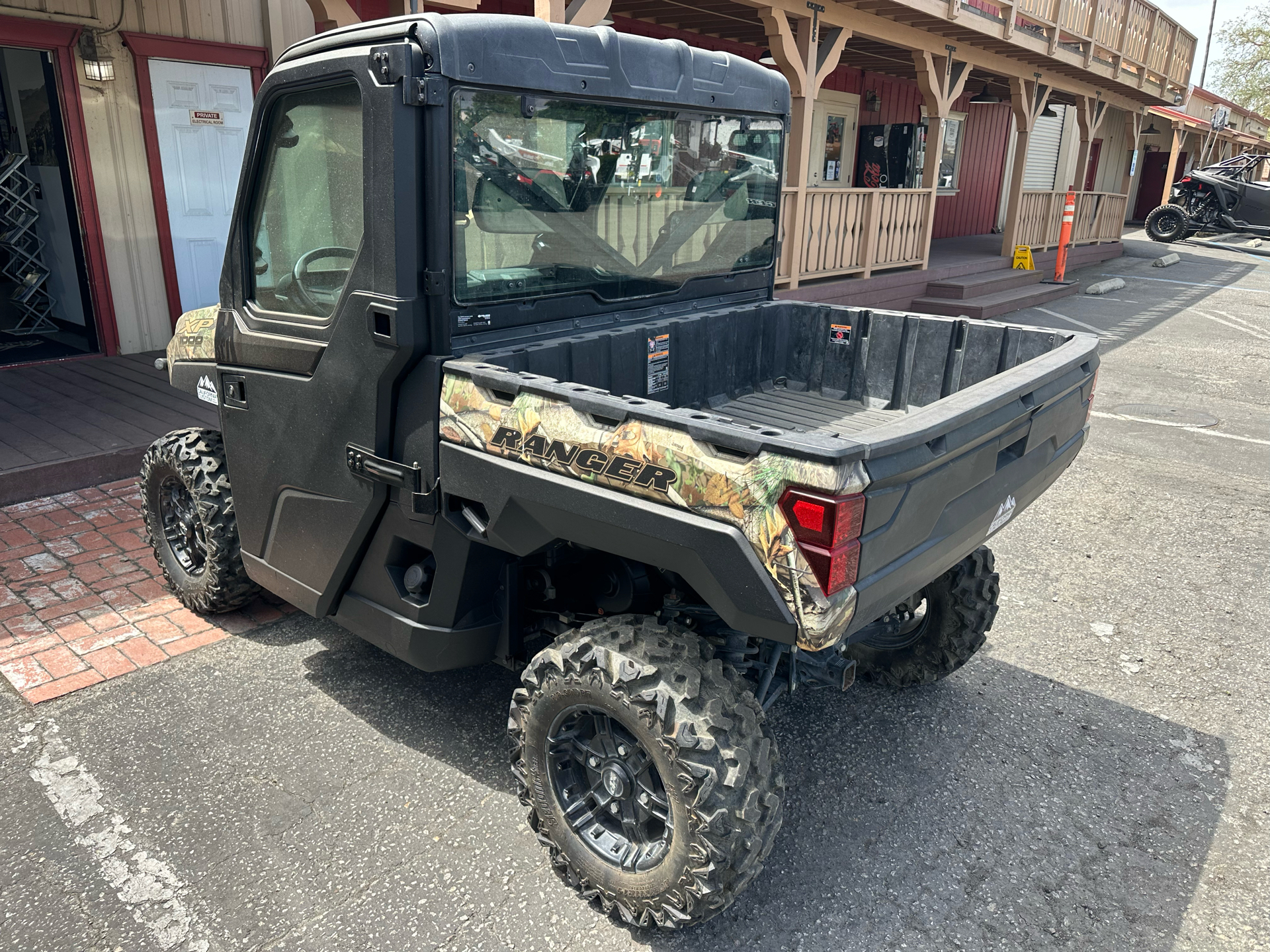 2021 Polaris Ranger XP 1000 Premium in Paso Robles, California - Photo 5